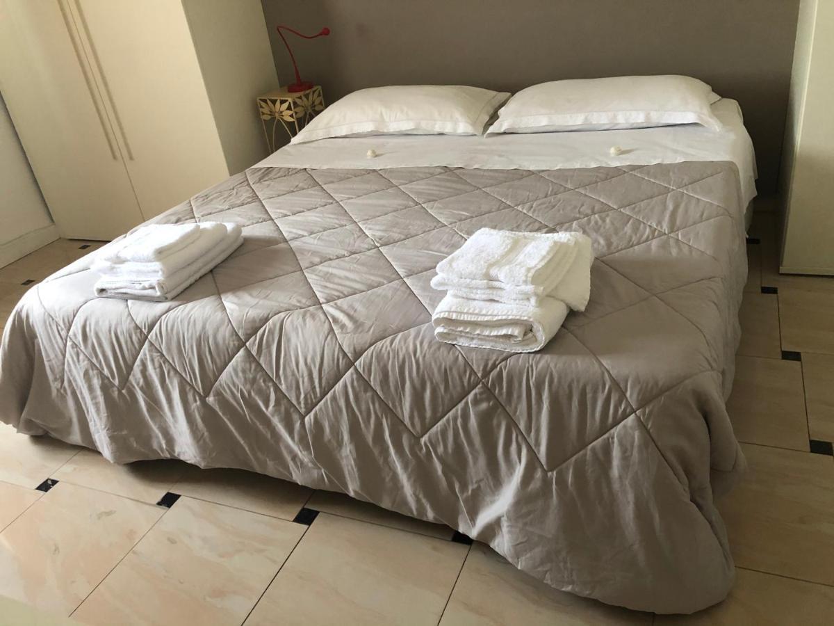 Riva Dei Fiori Apartment Viareggio Luaran gambar